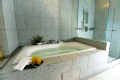 Deluxe Spa Suite